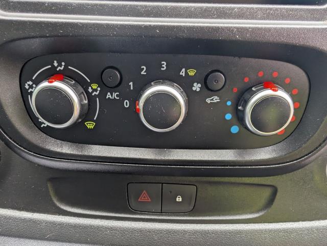 Used Renault Trafic 2021 for sale - 76603571: Photo 31