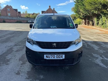 Used Peugeot Partner 2020 for sale - 76238491: Photo