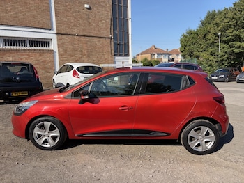 Used Renault Clio 2015 for sale - 79169167: Photo