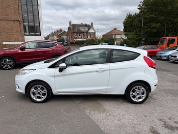 Used Ford Fiesta 2010 for sale - 79278808: Photo