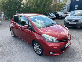 Used Toyota Yaris 2012 for sale - 79552928: Photo