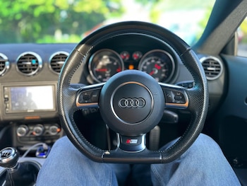 Used Audi TT 2012 for sale - 79012767: Photo