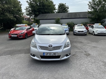 Used Toyota Verso 2010 for sale - 79011742: Photo