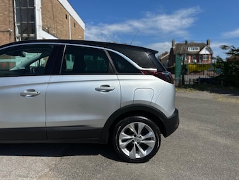 Used Vauxhall Crossland X 2018 for sale - 79008065: Photo