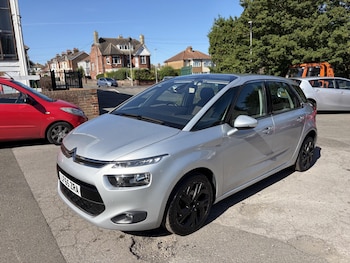 Used Citroen C4 Picasso 2015 for sale - 79049920: Photo