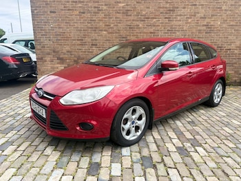 Used Ford Focus 2011 for sale - 79417374: Photo