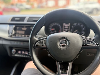 Used Skoda Fabia 2015 for sale - 78555582: Photo