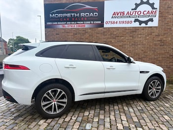 Used Jaguar F-Pace 2018 for sale - 79429923: Photo