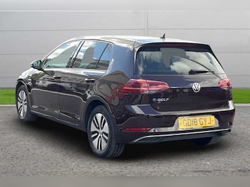 Used Volkswagen Golf 2018 for sale - 75759216: Photo