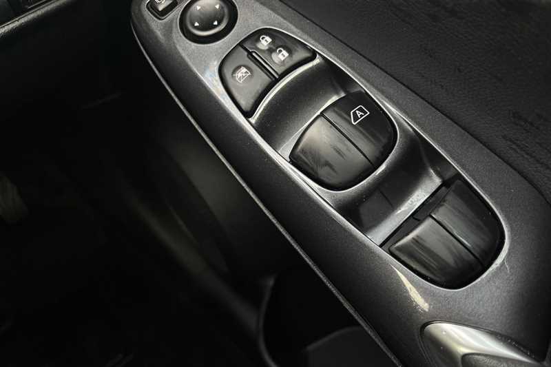 Used Nissan Juke 2023 for sale - 77219062: Photo 18