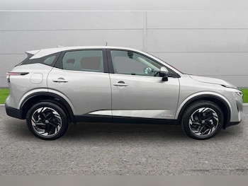 Used Nissan Qashqai 2025 for sale - 76248677: Photo
