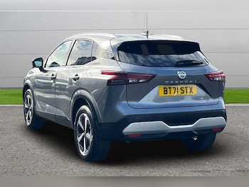 Used Nissan Qashqai 2022 for sale - 76155195: Photo 2