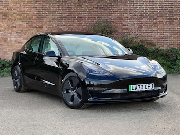 Tesla - Model 3