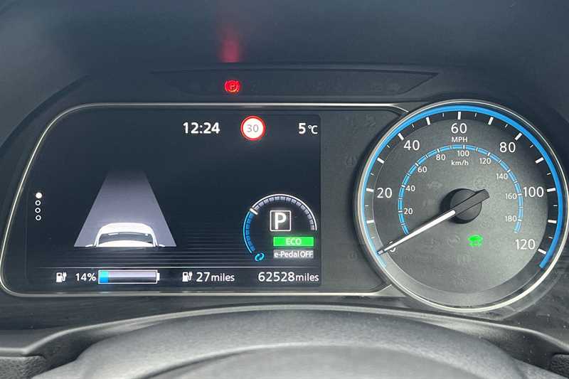 Used Nissan Leaf 2020 for sale - 76760858: Photo 14