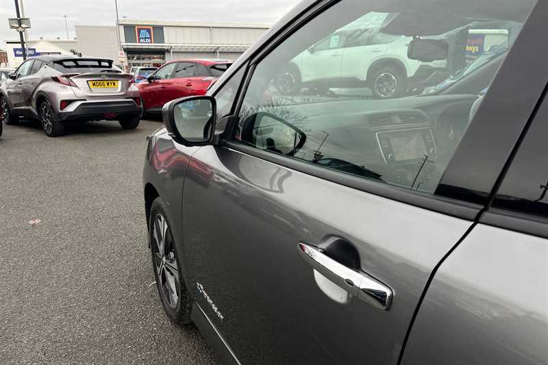 Used Nissan Leaf 2020 for sale - 76760858: Photo 44