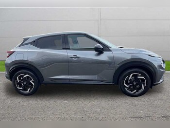 Used Nissan Juke 2023 for sale - 78117960: Photo