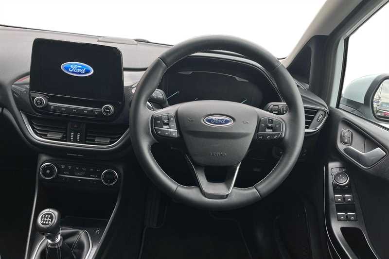 Used Ford Fiesta 2018 for sale - 76888997: Photo 15