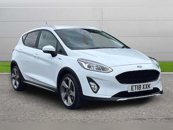 Used Ford Fiesta 2018 for sale - 76888997: Photo