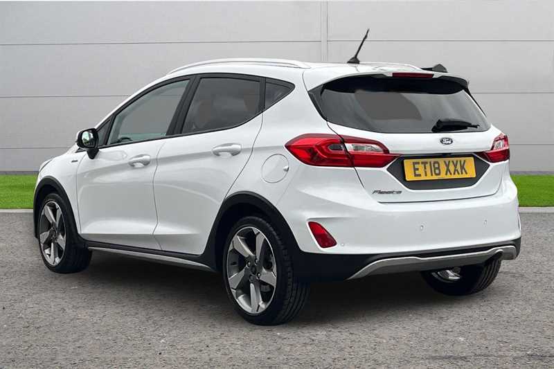 Used Ford Fiesta 2018 for sale - 76888997: Photo 2