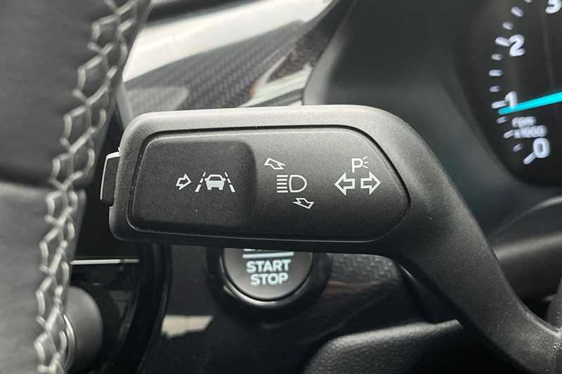 Used Ford Fiesta 2018 for sale - 76888997: Photo 25