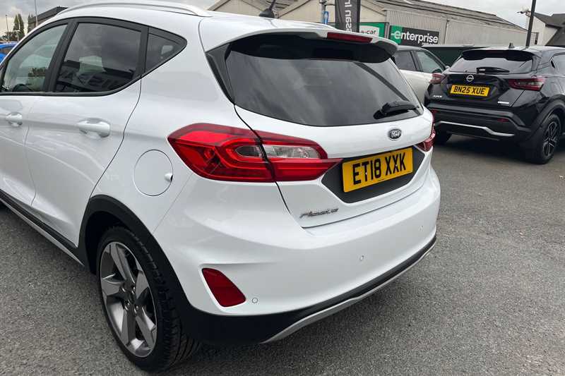 Used Ford Fiesta 2018 for sale - 76888997: Photo 36