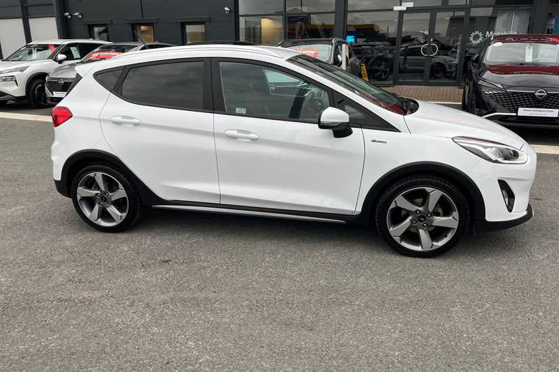 Used Ford Fiesta 2018 for sale - 76888997: Photo 43