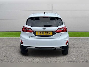 Used Ford Fiesta 2018 for sale - 76888997: Photo