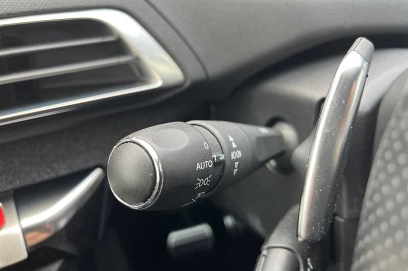 Used Peugeot 3008 2017 for sale - 77293614: Photo 23