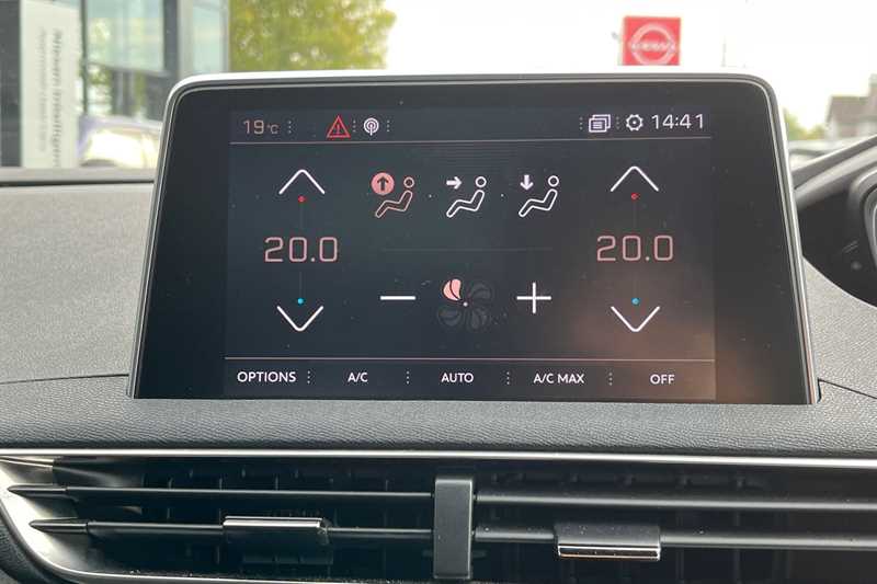 Used Peugeot 3008 2018 for sale - 76155268: Photo 13