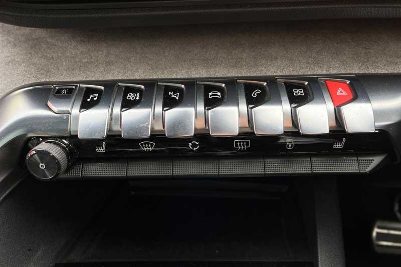 Used Peugeot 3008 2018 for sale - 76155268: Photo 27