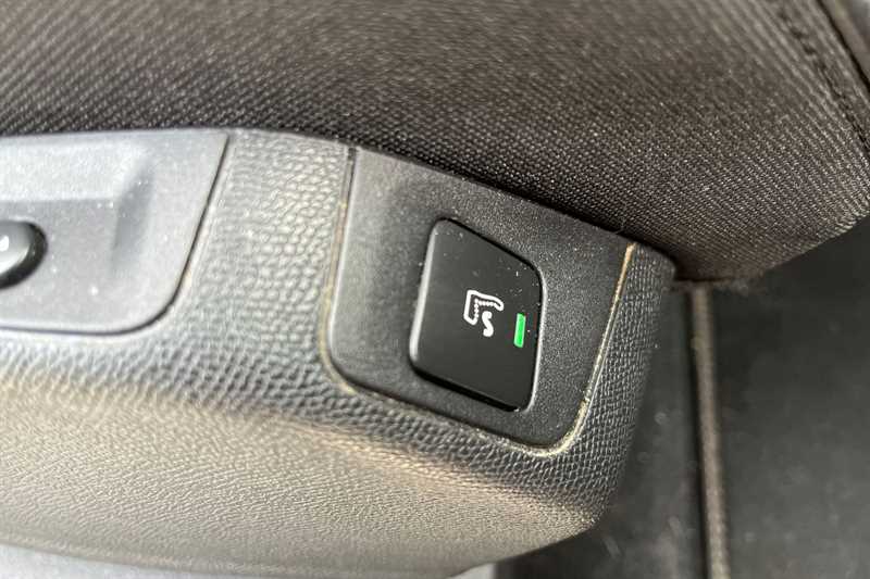Used Peugeot 3008 2018 for sale - 76155268: Photo 30