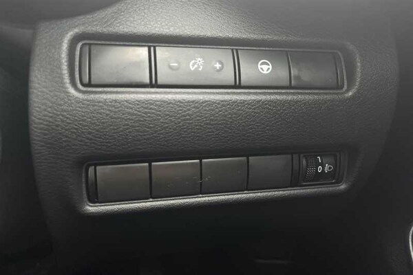 Used Nissan Juke 2022 for sale - 75434123: Photo 28