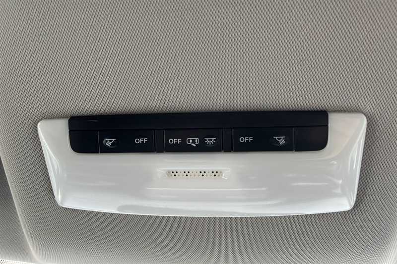 Used Nissan Leaf 2021 for sale - 77031792: Photo 33