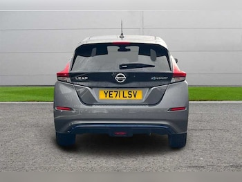 Used Nissan Leaf 2021 for sale - 77031792: Photo