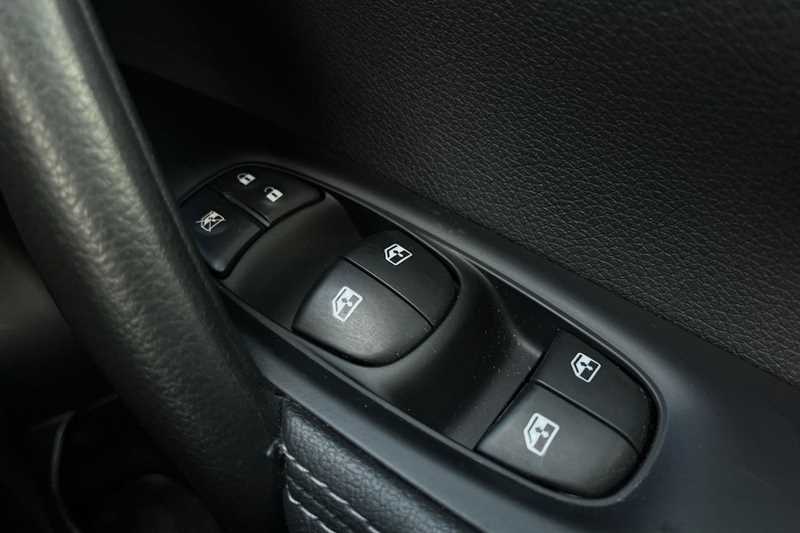 Used Nissan Qashqai 2019 for sale - 76705941: Photo 19