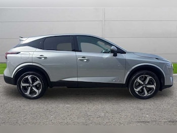 Used Nissan Qashqai 2023 for sale - 78117981: Photo