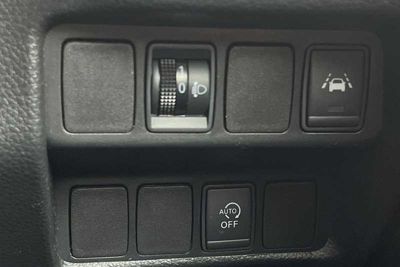 Used Nissan Qashqai 2018 for sale - 77347145: Photo 26