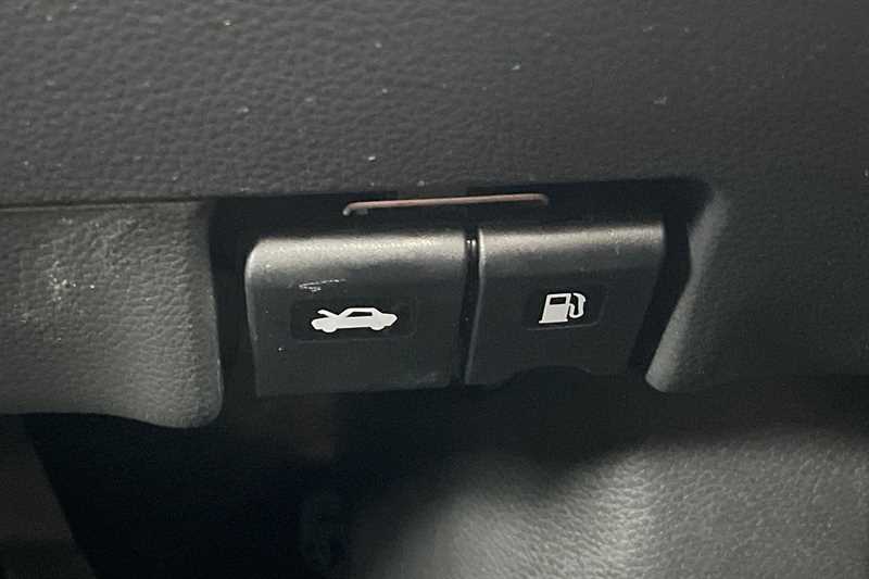 Used Nissan Qashqai 2018 for sale - 77347145: Photo 27