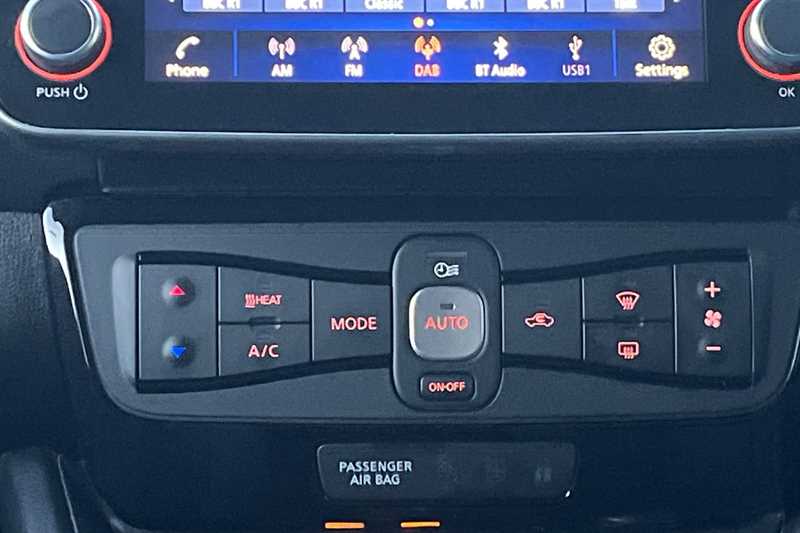 Used Nissan Leaf 2022 for sale - 76978111: Photo 12