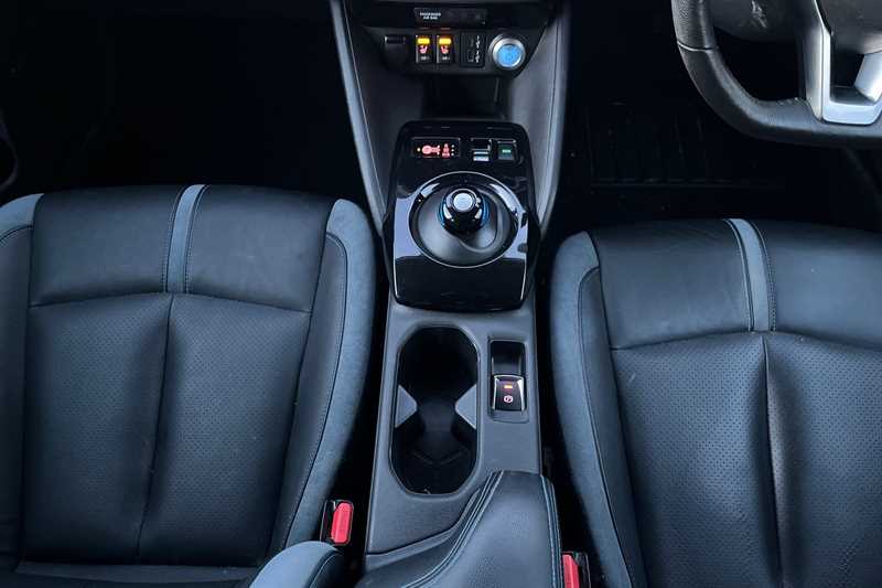 Used Nissan Leaf 2022 for sale - 76978111: Photo 17