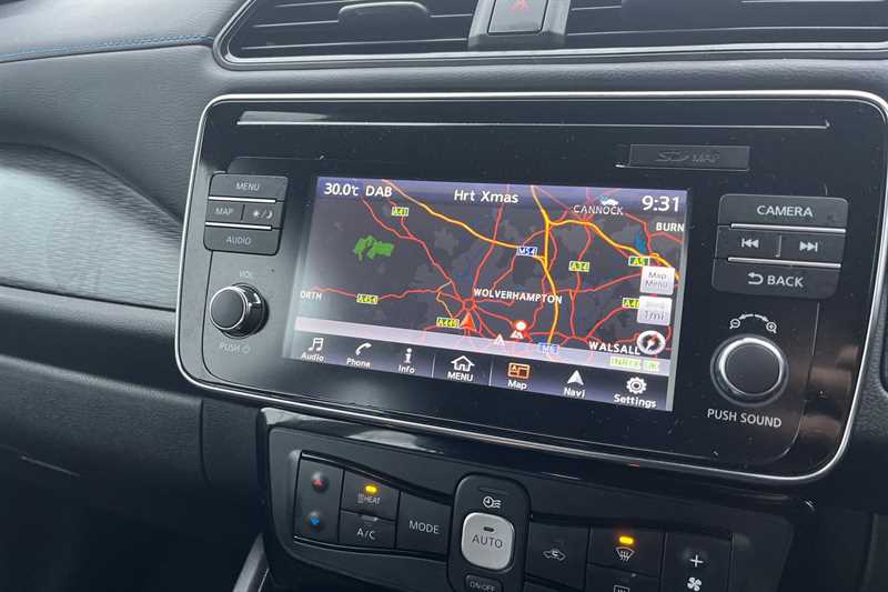 Used Nissan Leaf 2018 for sale - 76875243: Photo 10