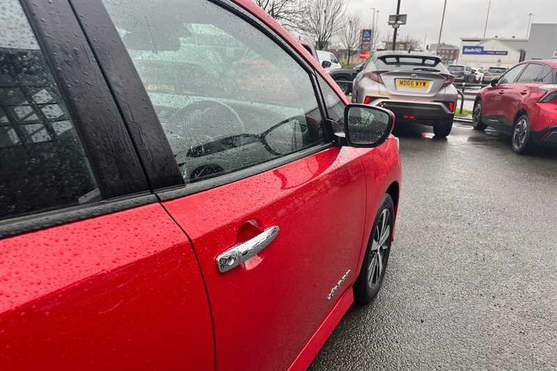 Used Nissan Leaf 2018 for sale - 76875243: Photo 39