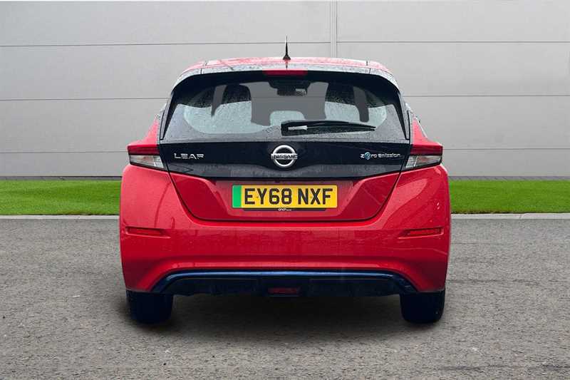 Used Nissan Leaf 2018 for sale - 76875243: Photo 4