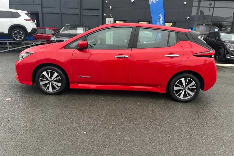 Used Nissan Leaf 2018 for sale - 76875243: Photo 41