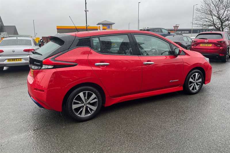 Used Nissan Leaf 2018 for sale - 76875243: Photo 47