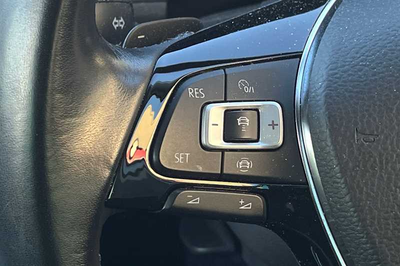 Used Volkswagen Passat 2018 for sale - 76668380: Photo 16