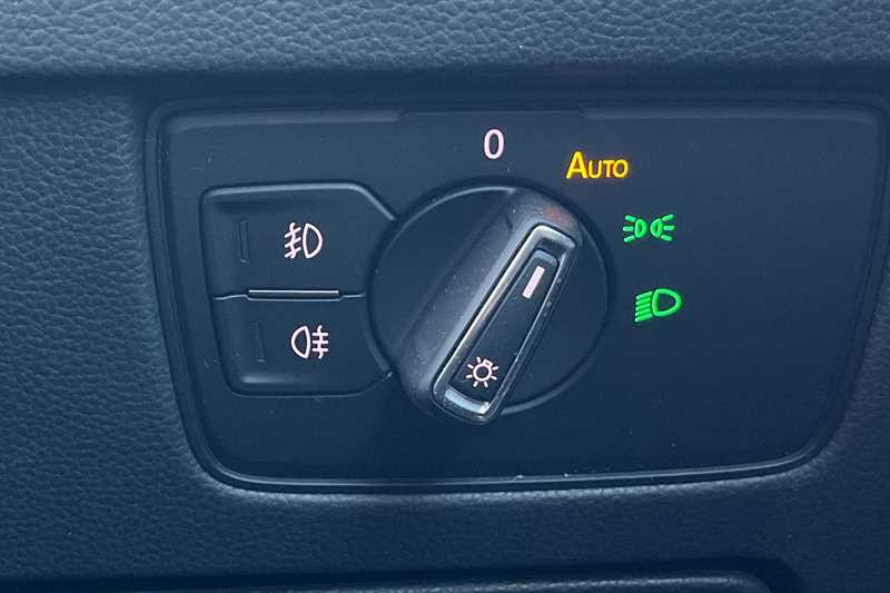 Used Volkswagen Passat 2018 for sale - 76668380: Photo 24