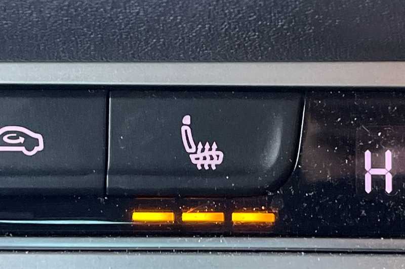 Used Volkswagen Passat 2018 for sale - 76668380: Photo 25