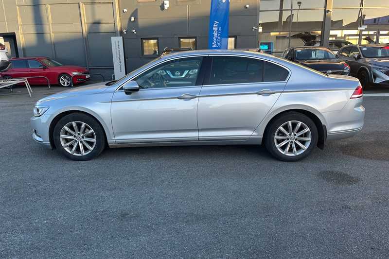 Used Volkswagen Passat 2018 for sale - 76668380: Photo 43