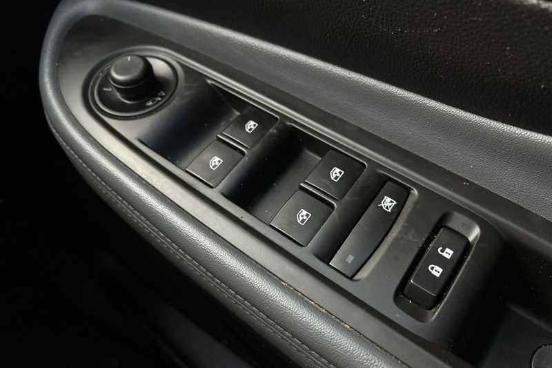 Used Vauxhall Mokka 2015 for sale - 76372641: Photo 18